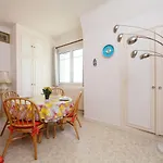 Le Caneton-3 By Interhome