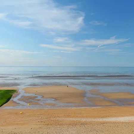 Le Caneton-3 By Interhome Апартаменты